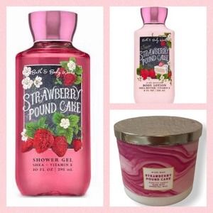 Bath And Body Works Strawberry Poundcake Set